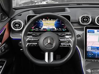 Mercedes-Benz C300e 2023