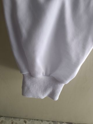 Pantaloni bianchi con coulisse