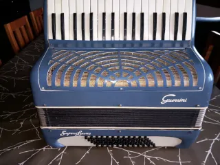 Fisarmonica Guerrini 60 Bassi