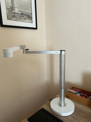 Lámpara de escritorio Dyson Solarcycle Morph