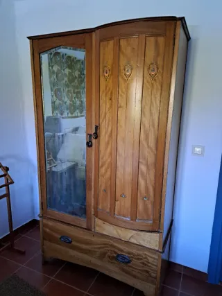 Armario Francés Antiguo y Cajonera Madera