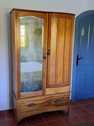 Armario Francés Antiguo y Cajonera Madera