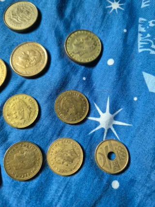 Lote de pesetas antiguas