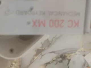 Teclado Mecánico Cherry KC 200 MX