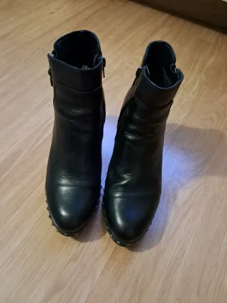 Botines Alpe mujer Talla 37 tachuelas cremallera