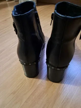 Botines Alpe mujer Talla 37 tachuelas cremallera