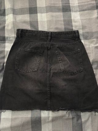 Falda vaquera negra