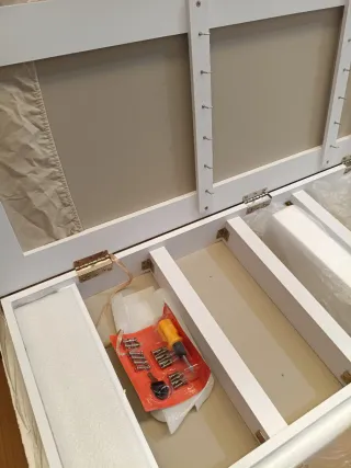 SONGMICS Espejo Joyero con 6 LEDs, Armario de Joya