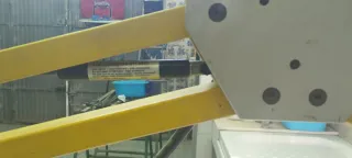 Brazo articulado CMA con cabezal punzonador