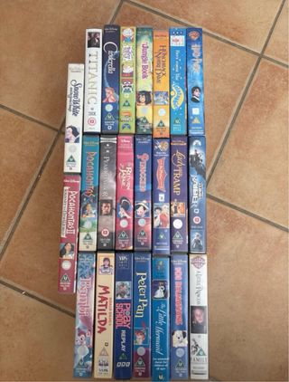 Lote 30 VHS Disney y más en inglés