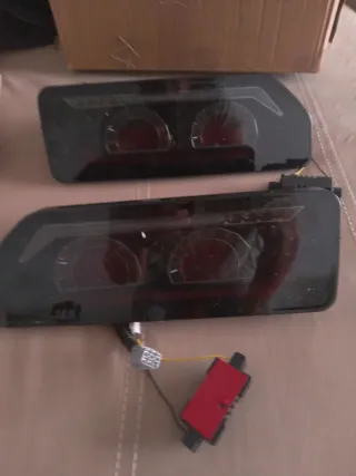 Pilotos Traseros Suzuki Jimny 2019-2023