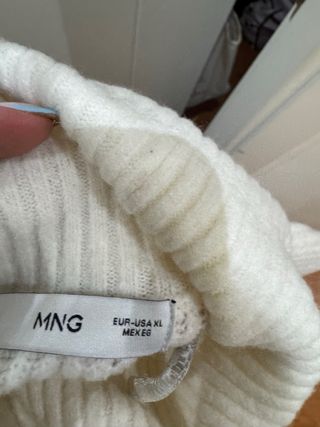 Jersey cuello alto rayas azul y blanco