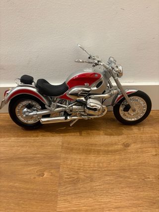 Réplica Moto BMW Plata y Roja