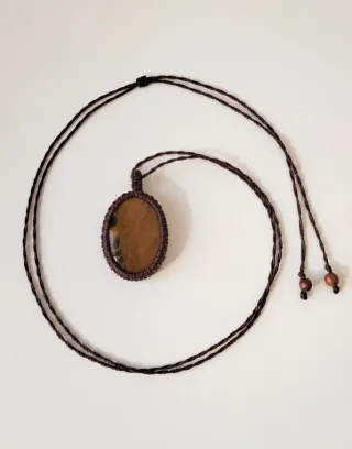 Collana macramè Occhio di Tigre