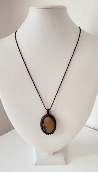 Collana macramè Occhio di Tigre