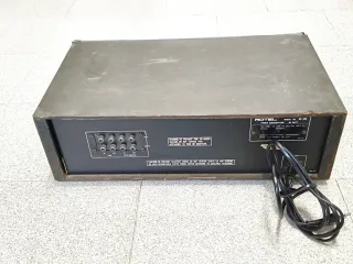 Rotel RE-700 Ecualizador Gráfico Estéreo