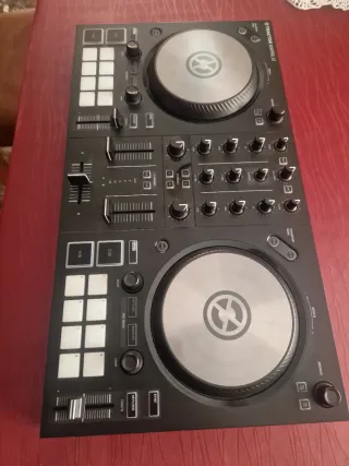 Controlador DJ Traktor Kontrol S2 + Licencia pro 3