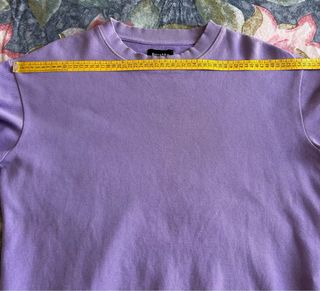 Sudadera Bershka Lila Talla XS Oversize