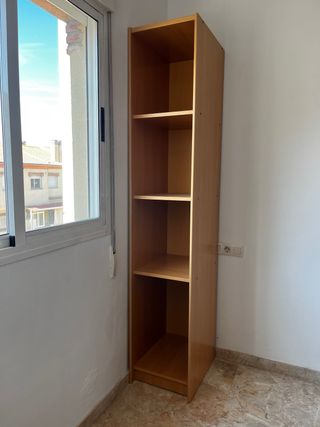 Estantería alta color roble claro o pino