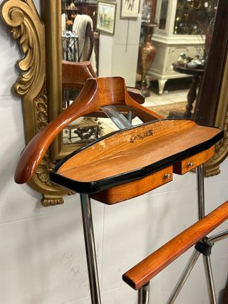 Galán de noche Vintage