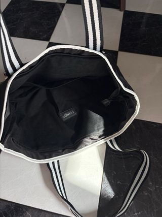 Borsa Chanel a due manici VIP