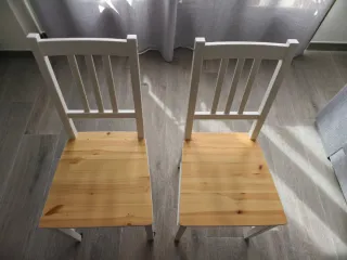 Sillas de comedor de madera (20€ cada una)