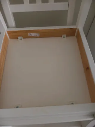 Sillas de comedor de madera (20€ cada una)