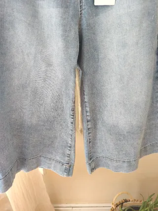 Pantalón vaquero sin estrenar con etiqueta