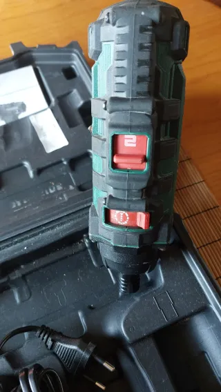 Atornillador Parkside PDSSA 12 A1