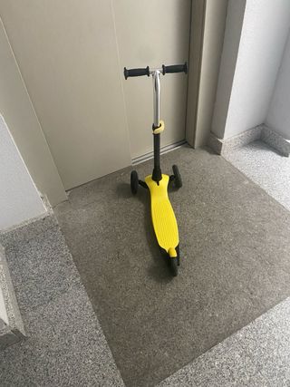 Patinete infantil 3 ruedas amarillo