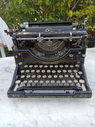 Máquina de escribir Underwood N° 5