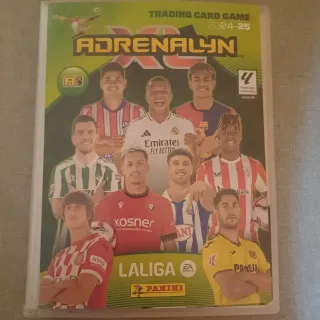 Álbum Adrenalyn 24-25 con 400 cartas