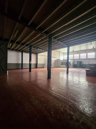 Nave industrial en venta en Santa Coloma de Cervelló