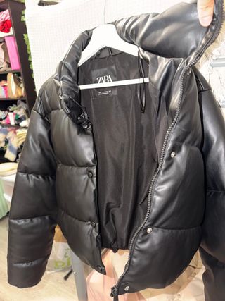 Cazadora Puffer Piel Sintética Zara