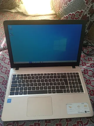 Portátil Asus VivoBook F540N Negro