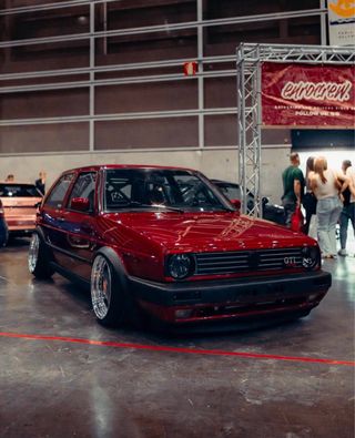 Volkswagen Golf GTI mk2 1.8T Stance