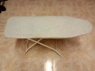 Tabla de planchar plegable
