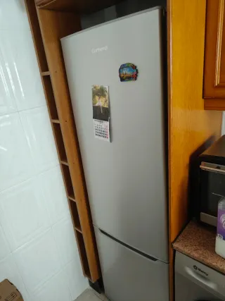 Mobiliario y electrodomésticos