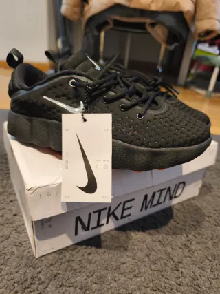 Nike Mind Zapatillas Negras Naranja