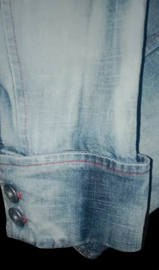 Cazadora vaquera azul