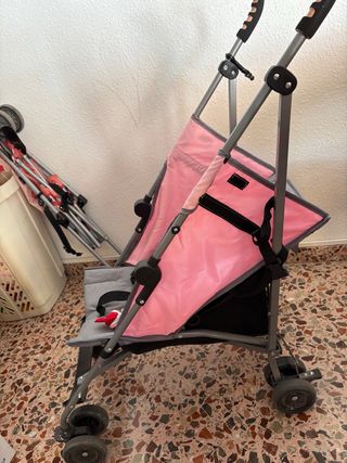 Cochecito de bebé rosa