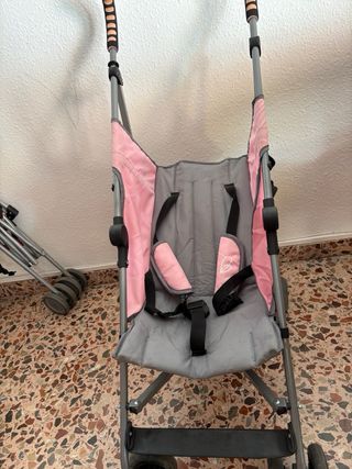 Cochecito de bebé rosa
