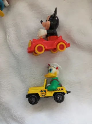Coches Guisval antiguos Mickey Donald Goofy