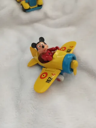 Coches Guisval antiguos Mickey Donald Goofy