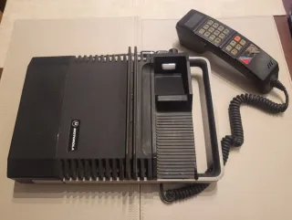 Motorola 4500X Transportable Vintage 80s
