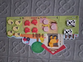 Lote Juguetes Madera: Teatro y Puzzle