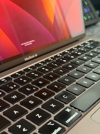 MacBook Air M1 2020 512GB 16GB RAM Gris Espacial