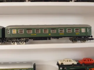 Ibertren N 8000 Coches y Furgón