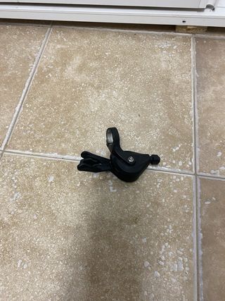 Cambio trasero Shimano Deore. Cassette y mando