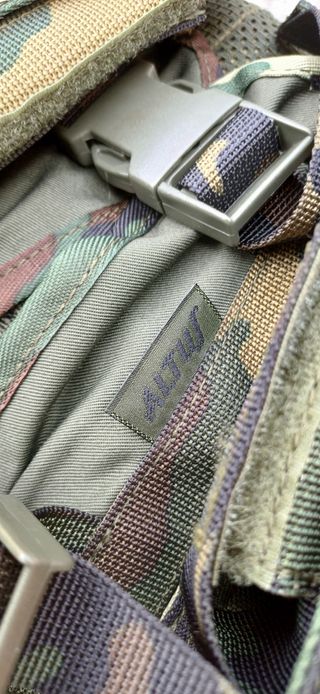 Chaleco Táctico Altus Boscoso